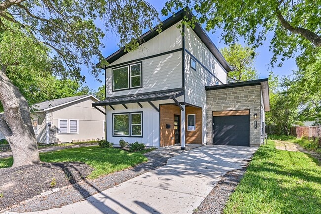 Building Photo - 2522-3rd 1/2 3rd 1/2 Ave N Rental