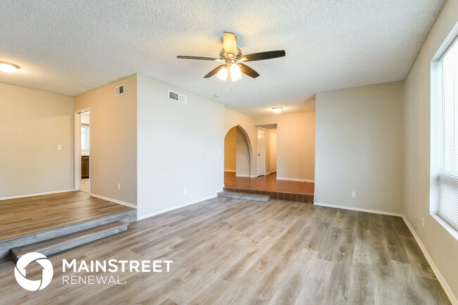 Photo - 5333 W Eva St