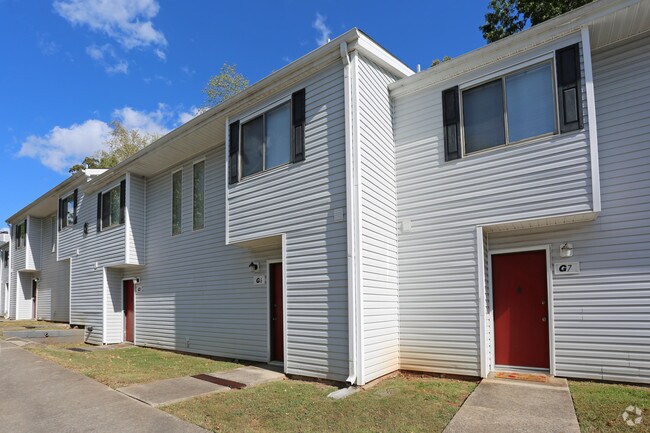 Summit Ridge Apartments