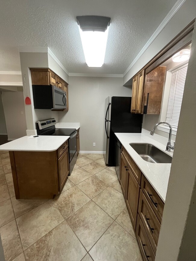 Photo - 228 E Circle Dr