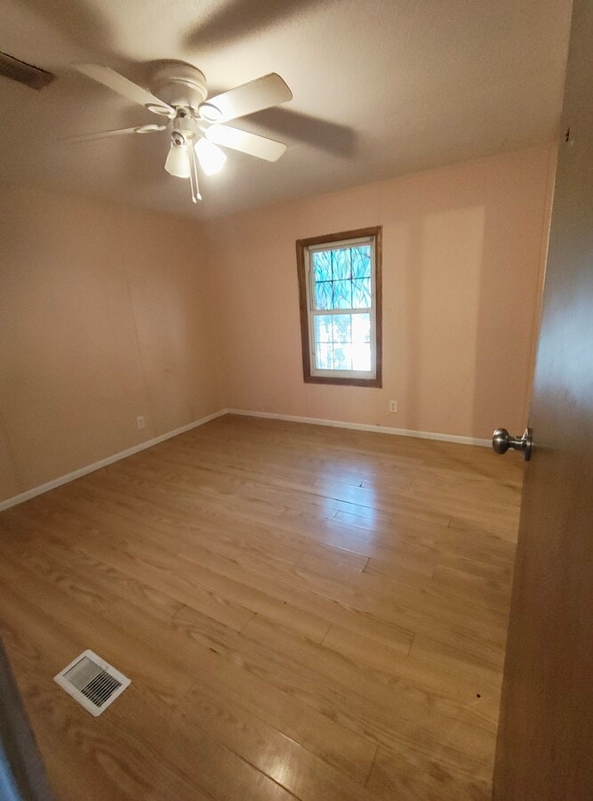 Photo - 220 E Homer Dr