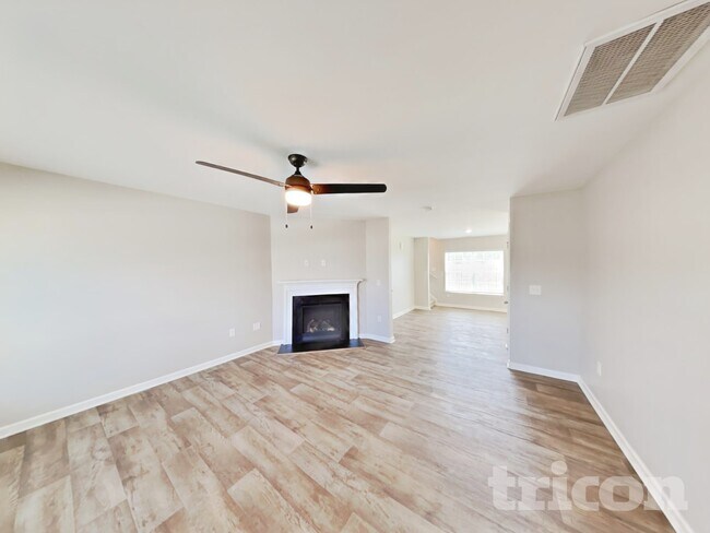 Photo - 934 Bosemon St