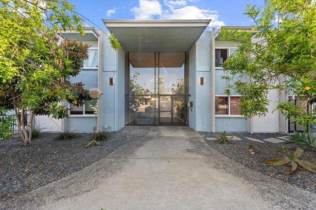 Building Photo - 6120 Decena Dr Unit 207