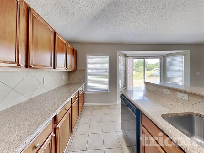 Photo - 11238 Justin Oaks Dr N