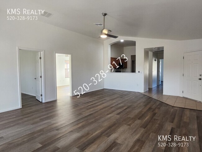 Photo - 6603 E Ladonna Ln