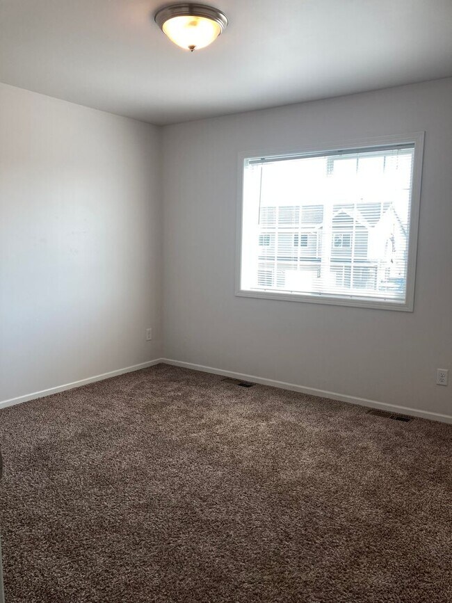 Photo - 1312 4th St NW