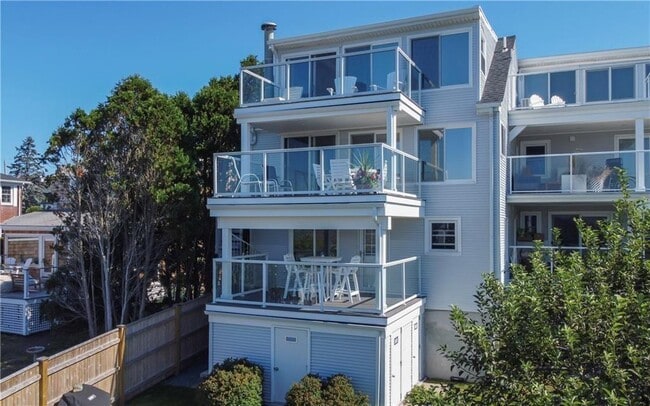 Photo - 249 Tuckerman Ave