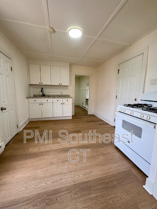 Photo - 65 Shaw St Unit 2B