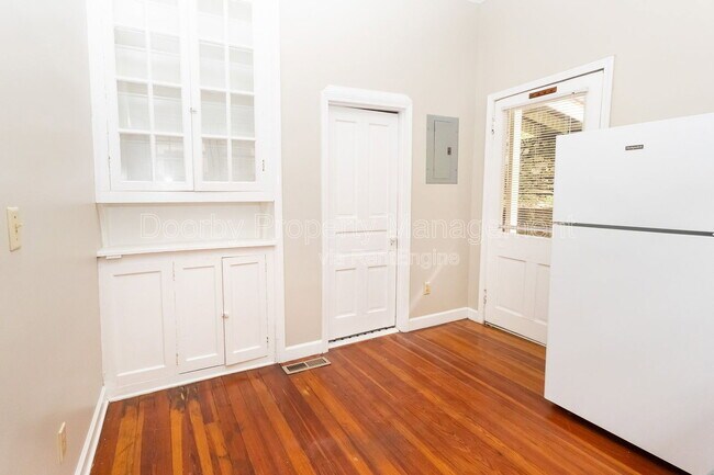 Photo - 318 Tremont St Unit 2