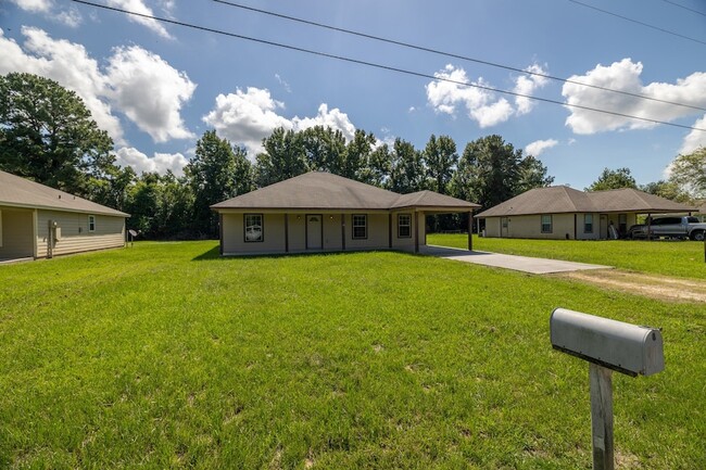 Building Photo - 80 County Rd 2269 Rental