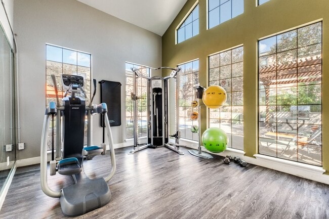 Photo - Biltmore Park Apartments