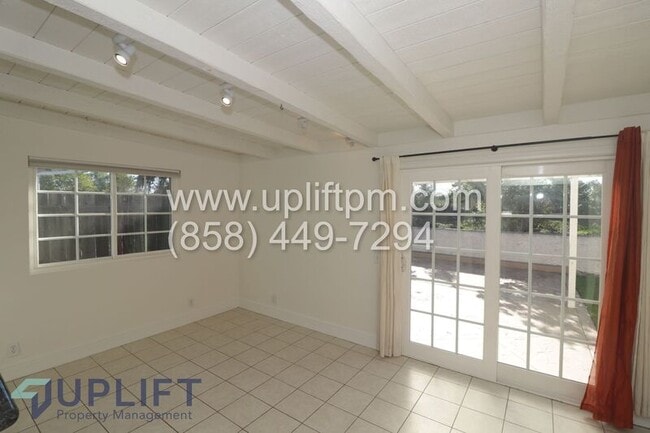 Photo - 8095 Jade Coast Rd