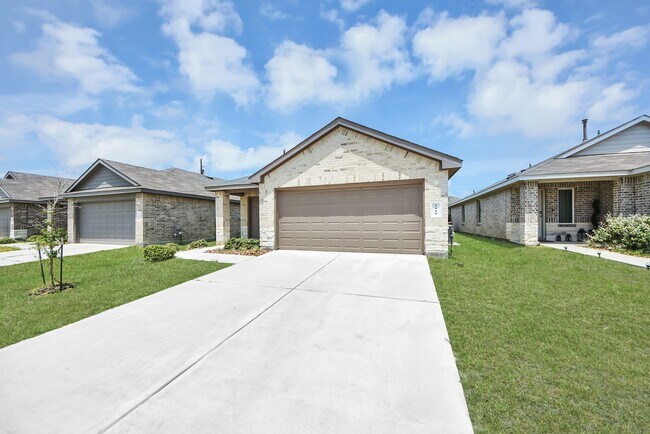 Photo - 5611 Simcrest Grove Dr