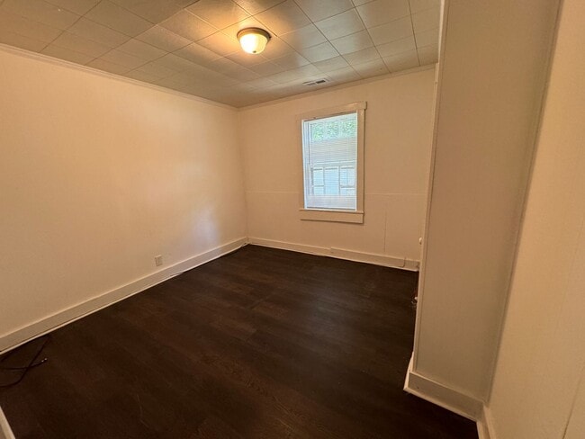 Photo - 3 Bedroom 1 Bath House in Columbia!