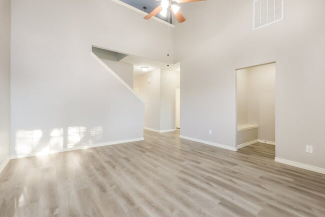 Photo - 10110 Berrybriar Ln