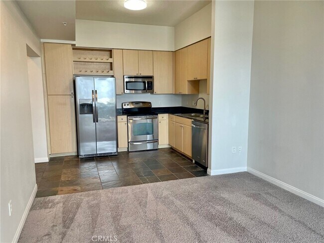 Photo - 488 E Ocean Blvd