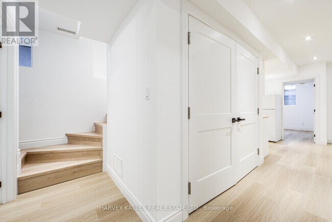 Photo - 33 Parkview Gardens