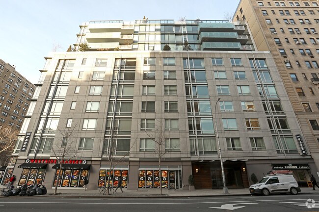 Photo - 543-545 W 110th St