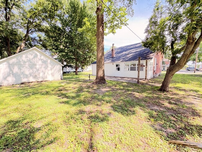Photo - 507 E Church St