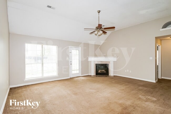 Photo - 7601 Broken Hickory Dr