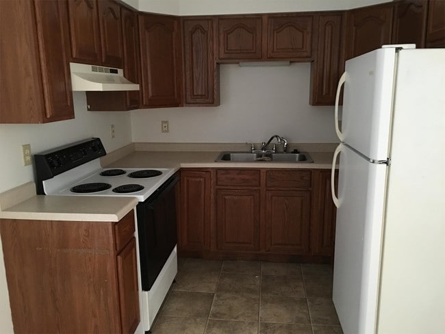 Photo - 3027 River Rd