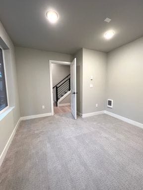 Photo - Modern 3Bed/2Bath PLUS 2 car garage Townhome in Bellevue!