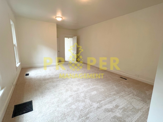 Photo - 1 bedroom 1 bathroom house for rent