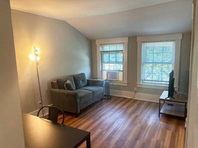 Photo - 1003 E Fayette St