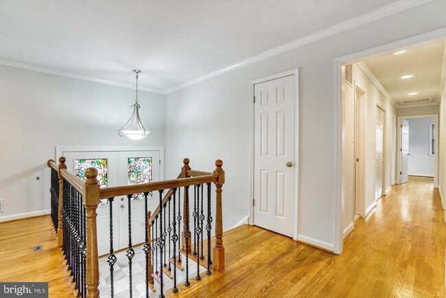 Photo - 9821 Hampton Ln