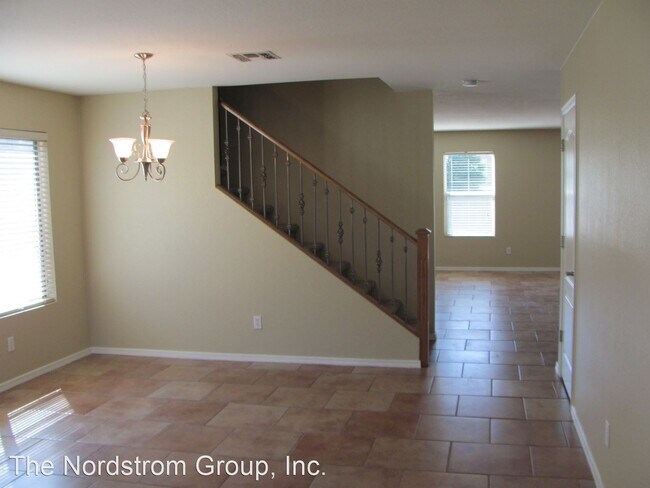 Photo - 2221 W Sunset Surprise Ct