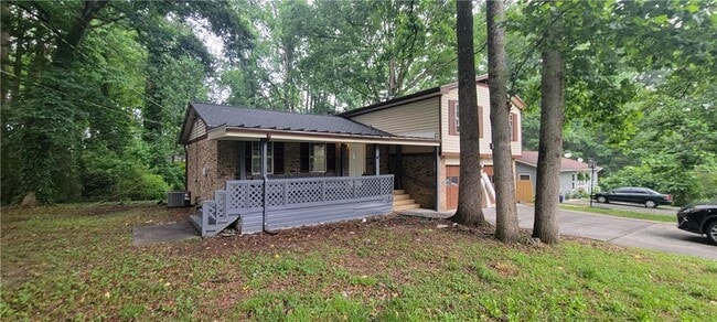 Photo - 2035 Northland Dr NW