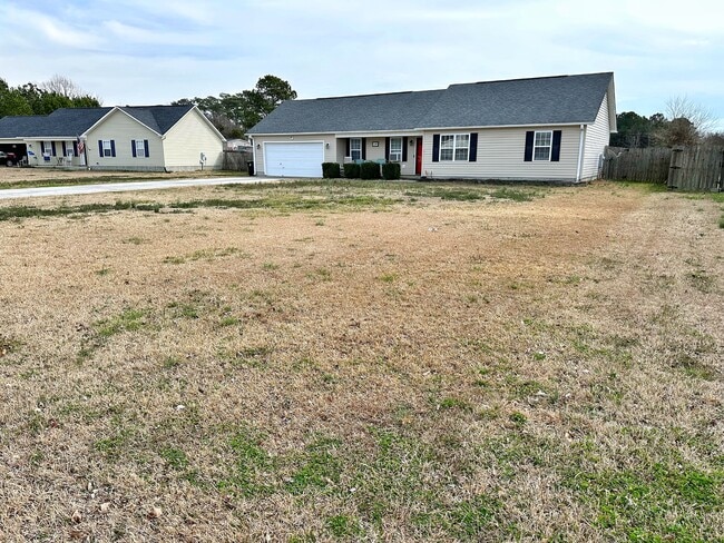 Photo - 134 Annie Rd