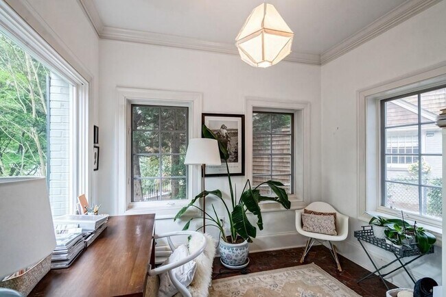 Photo - 2724 Atwood Rd NE