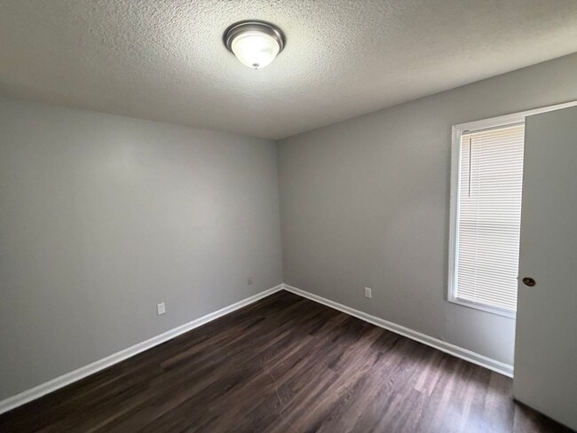 Photo - 4169 Double Tree St