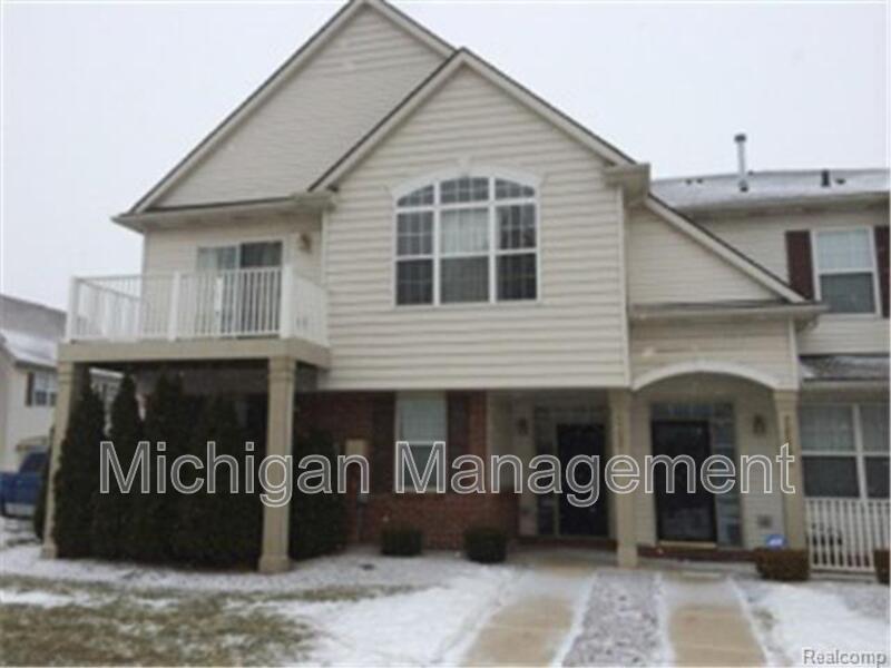Photo - 28875 Cullen Dr