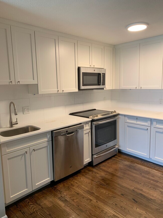 Photo - 50 Evergreen St Unit 28