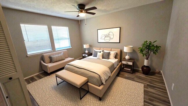 Building Photo - 6430 Bankside Dr Unit 12