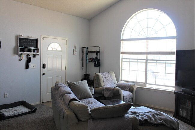 Photo - 14537 Desierto Bello Ave
