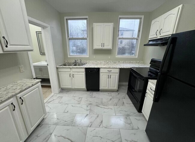 Photo - 360 Grove St Unidad 1