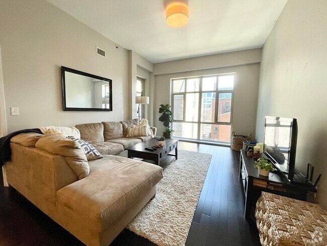 Building Photo - 150 Dorchester Ave Unit 409 Rental