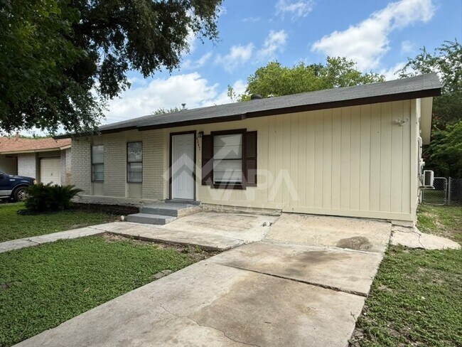Photo - 4847 Featherock Dr