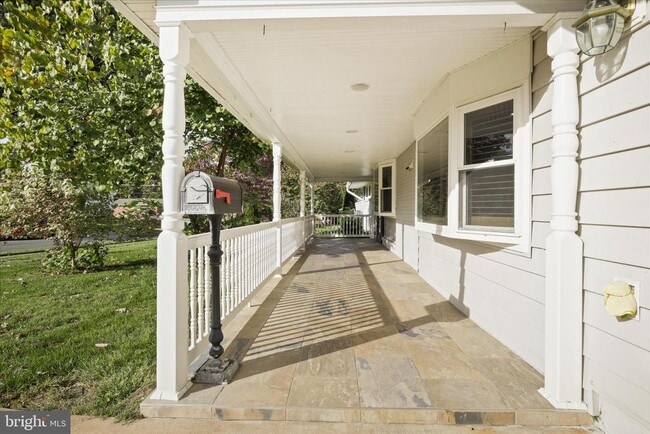 Photo - 5202 Garner St
