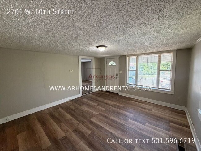 Photo - 2701 W 10th St