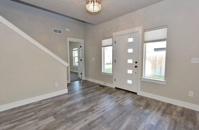 Photo - Immaculate North End Home