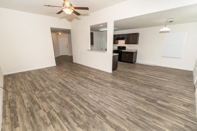 Photo - 2606 Costa Verde Way