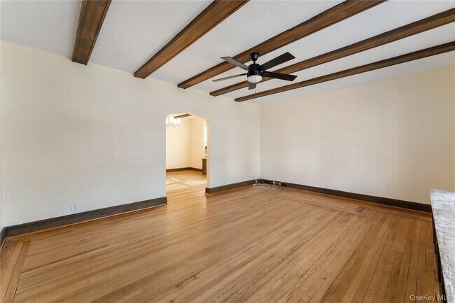 Photo - 310 Hayward St