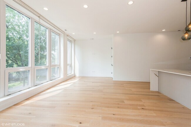 Photo - 2614 W Cortez St