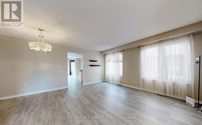 Photo - 11 Birchcliffe Dr