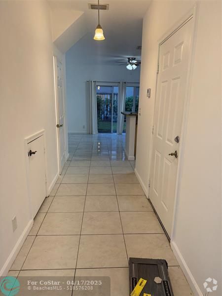 Building Photo - 3126 Coral Ridge Dr Rental