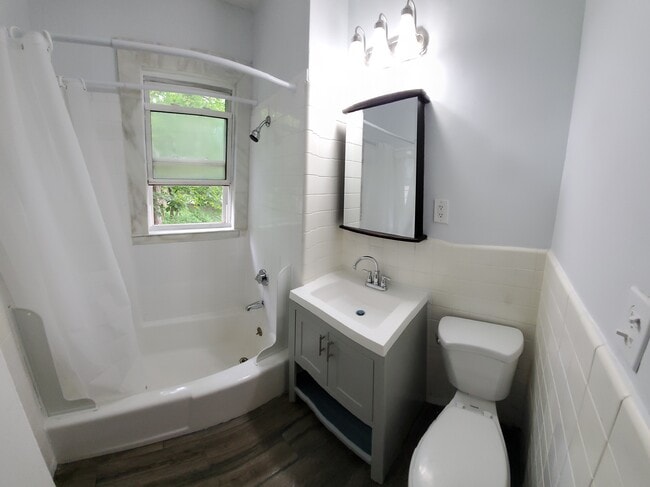 Photo - 82 Rockland St Unit 2